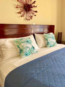 Luxury Apartments and Rooms,The Lagoons