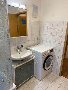 FeWo WIEKO Plauen Leibnizstr. H3, DG links