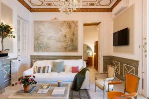 The Collection Barcelona - Placa Catalunya V Charming and Exquisite 5Bd Apartment with Large Balcony