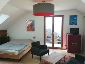 Appartement 55m2 dans maison - Gruffy