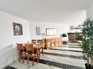 Apartment Jardines II Calahonda by Rafa