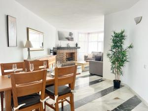 Apartment Jardines II Calahonda by Rafa