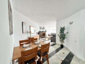 Apartment Jardines II Calahonda by Rafa