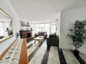 Apartment Jardines II Calahonda by Rafa