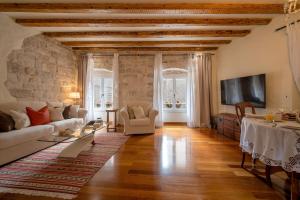 Stone Pearl Heritage Luxury Suite