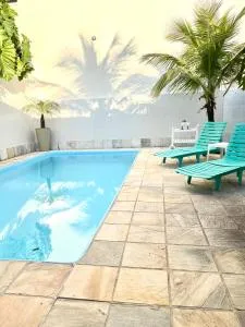 Casa com piscina em Piratininga - Niterói