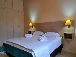 Alto Urquiza 3 - Jesús Nazareno