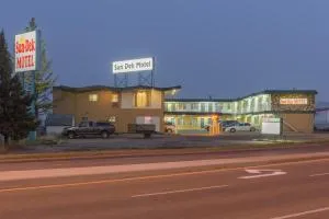 Sun-Dek Motel - Redcliff