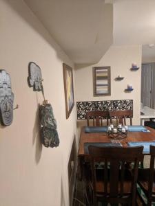 Cozy and Private English Basement Apartment