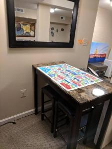 Cozy and Private English Basement Apartment