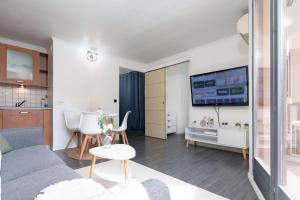 Le Cosy : Terrasse • Parking • Piscine • Clim