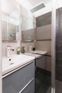 Appartements Le Cosy : Terrasse • Parking • Piscine • Clim : photos des chambres