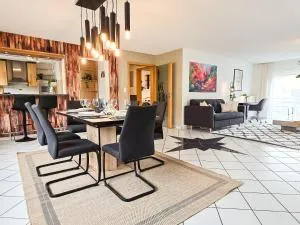 STAR-Apartment - Calm, Spacious & Garden, 120m2 - Baiertal