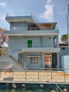 Yelagiri GoldHill Resort