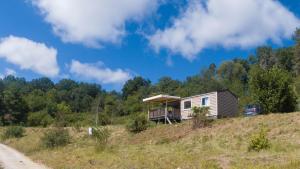 Campings Camping Les Terrasses de Dordogne : photos des chambres