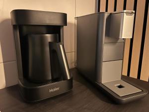 100m E-Ladestation - max 4 pers - Düsseldorf - Ruhrgebiet - Pilgerstätte