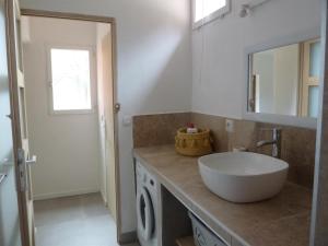 Maisons de vacances Hacienda, villaT4 de 110m2 proche de St Florent : photos des chambres