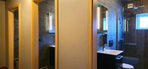 Single Room with Shared Bathroom room in Akureyri H.I. Hostel