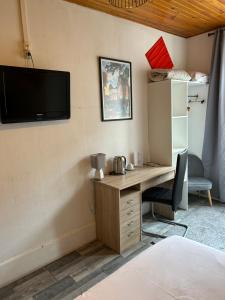 Hotels Hotel & Restaurant Le Patio VICHY : photos des chambres