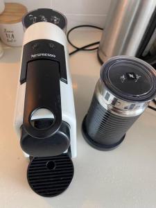 Water View Apartment- Pool Gym Parking- Simply Stunning