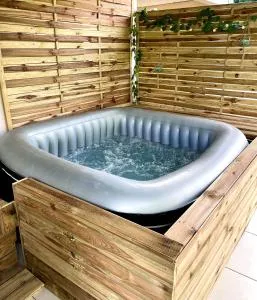 Appartement Le Colibri avec jacuzzi - La Croisée Manioc