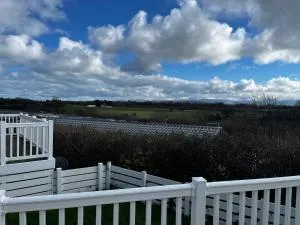 Ger-Y-Bwlch - Spacious static on 5star site with Swimming Pool - Brynteg