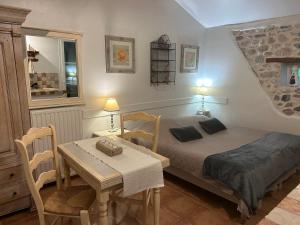 B&B / Chambres d'hotes Les Gites et la Chambre de Labahou SPA : photos des chambres
