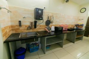 Bay Stays 2BHK Near Rock Beach