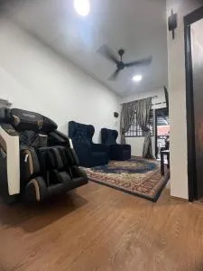 Homestay D ‘Tok Ara - Pekan Nanas