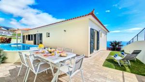 Casa Eleanor by LovelyStay - 4hvězdičkové hotely ve městě Calheta