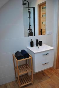 Apartament 9 os. z 2 łazienkami