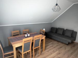 Apartament 9 os. z 2 łazienkami