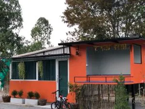 บ้านพักธรรมสิงห์ทองราชบุรี (บ้านกุลริศา) - Thung Faek