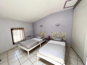 Maisons de vacances Charme et Confort : photos des chambres
