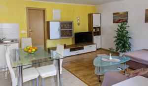 Apartmani Tina 