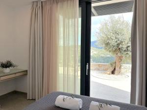 Go-Blue Star, Villa Sea