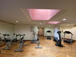 Sea Views Indoor Pool Sauna Gym Wifi