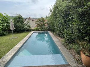 Maisons de vacances La Maison de Montferrier, Piscine privee, demeure historique : photos des chambres