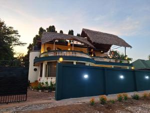 Hill View Garden Hotel