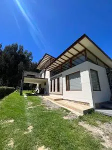 Casa de Campo Moderna Ubaté - Sector La Laja - La Balsa