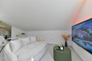 Studio apartman with jacuzzi on rooftop