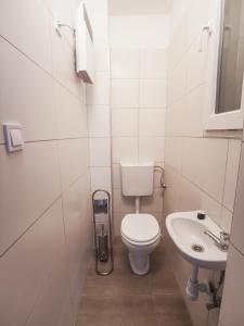 Buda Central Mini Studios