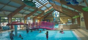 Campings mobil home 394 - Domaine de Kerlann : photos des chambres