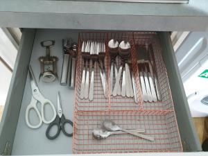 F5 Near BARRY ISLAND PRIVATE AIRPORT Parking x 2 Cars Or Vans Free Wifi Washer Hob & Cooker Welcome Tray Provided