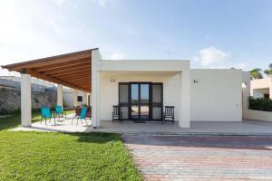Villa con piscina vista mare e Etna