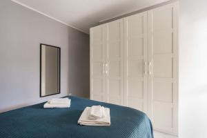 Villa con piscina vista mare e Etna