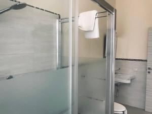 Villa con piscina vista mare e Etna