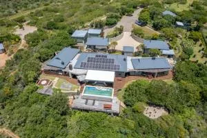 Pangani Kenton Bush Villa - Bushmans River Village