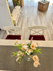 BLOSSOM NEST - 1BR apartment with terrace and underground parking