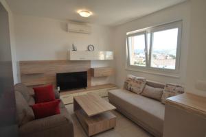 SEE THE SEA APARTMENT